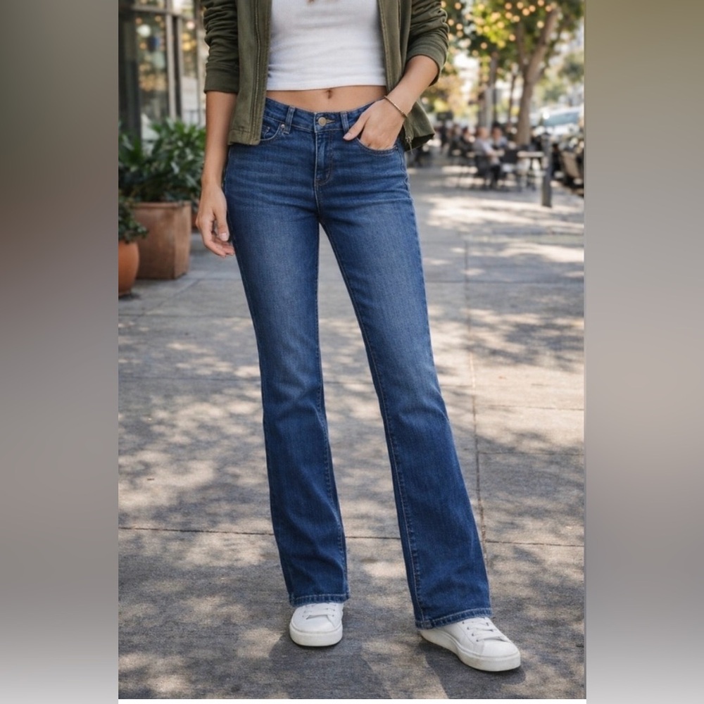 NEW OAT NYC High Rise Slim Boot Cut Jeans Size 2/26